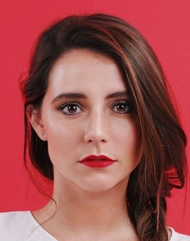 Magdalena Müller as Claudia Ramos