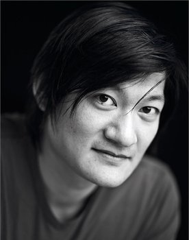 Thomas Chaanhing as Huang