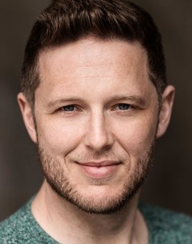 Matthew Forsythe as Suitor