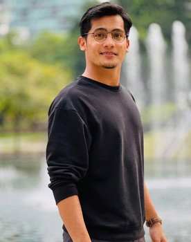 Niezam Zaidi
