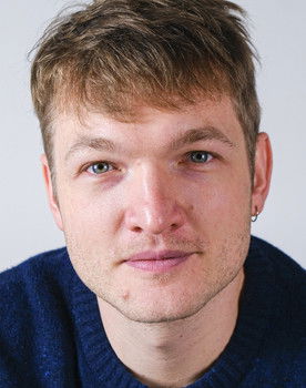 Felix Pöchhacker as Joni