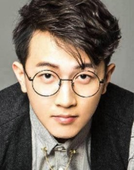 Pei Zhang as Ethan (voice)