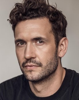 Gabriel Lemay as René Duchesne