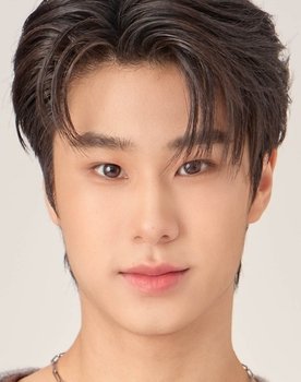 Peemsan Sotangkur as Kit