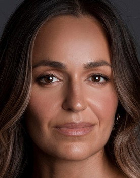 Samanta Castilho as Alexa