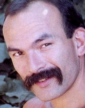 Max Montoya