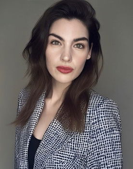 Katy Castaldi as Helen Bennett