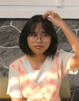 Daru Mutia as A Girl