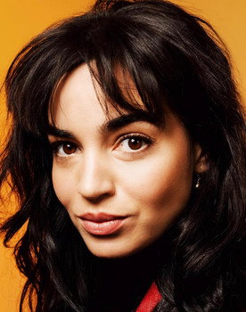 Souheila Yacoub as Sarya Dogan