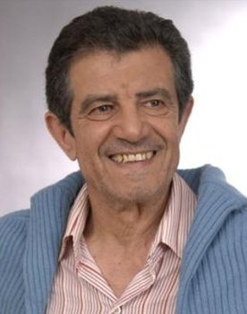 Eriş Akman as Bülent