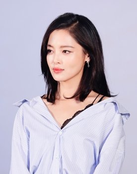 Xin Zhilei as Fang Yan