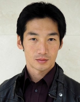 Kazunori Yajima as Roi