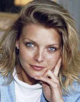 Michelle Pfeiffer