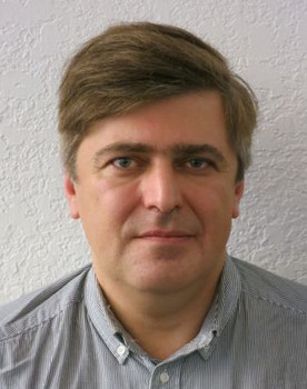 Dmitry Kaledin as Kaledin