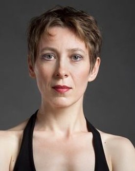 Eszter Kiss as Zsuzsa