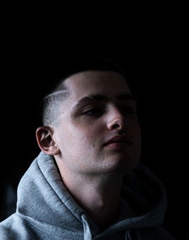 Lucas Allan as Wade Norris