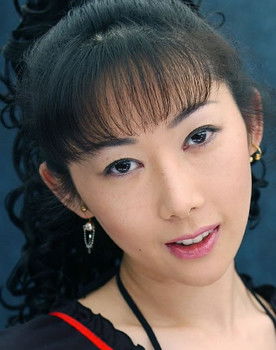 Sakura Sena as Natsuki