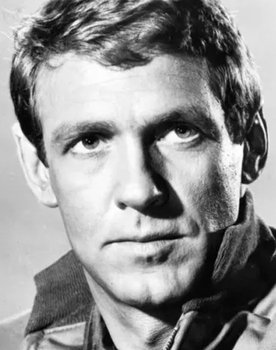 Ron Harper as Alan Virdon