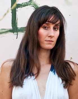 Jessica Munna as The Woman