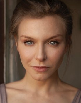 Tatyana Cherdyntseva as Татьяна Гордеева