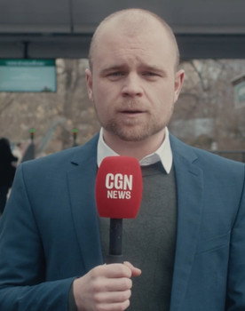 Philipp Unkelbach as Zoo Reporter