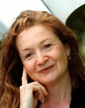 Cæcilia Holbek Trier as AG