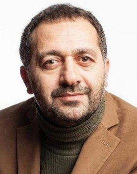 Mehmet Bilge Aslan as Haldun