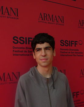 Oihan Olano as as himself