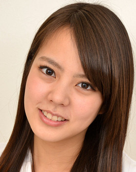 若菜かなえ