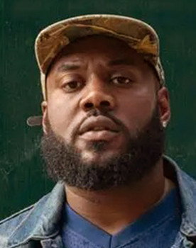 Miles Stroter as Quan