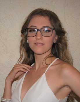 Annabelle Monro as 