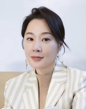 April Hou as 公主