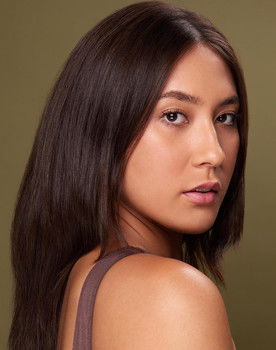 Renia Gardner as Mayumi