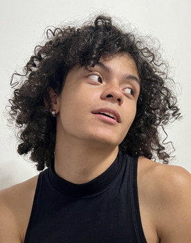 Lexa Vale-Tudo