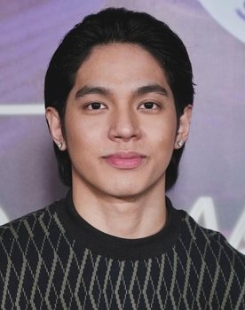 Ron Angeles as Juancho Kuchero