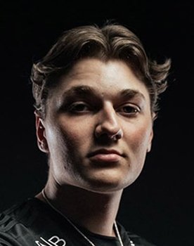 Emil "nyhrox" Bergquist Pedersen