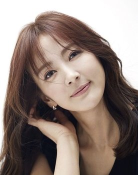 Yoon Hae-young