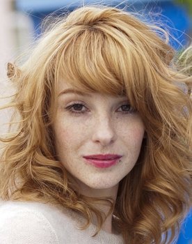 Vica Kerekes as Kocicka