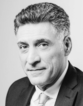 Tigran Keosayan as Self - Judge