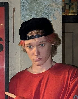 Luke Eadie as class member