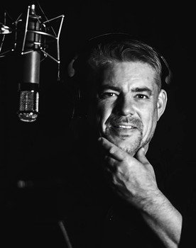Dan Nachtrab as Narrator