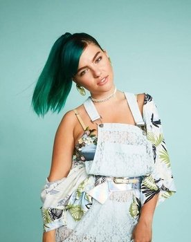 Phoebe Ryan as Dakota Rose