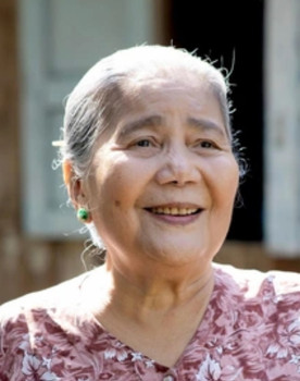 Lê Thiện as Grandma