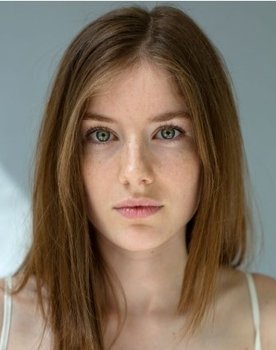 Grace Hancock as Fanny Hamilton, Alice's daughter