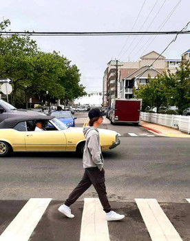 Landon Ferrell as Ezra Freeman