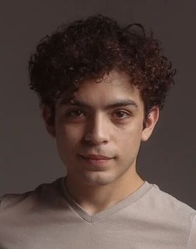 Gustavo Cruz as Juancho