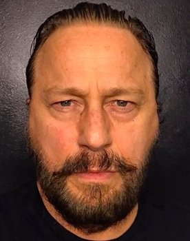 Jeff Wincott as Drew