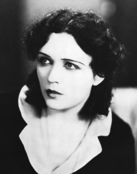Pola Negri as 