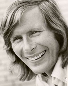 Horst Janson as Harry