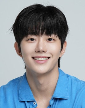 Park Chang-hoon as Kim Min-hoon
